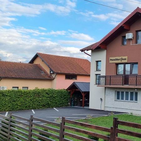 Prenociste-Sobe-Rooms-Aman Bihać Esterno foto