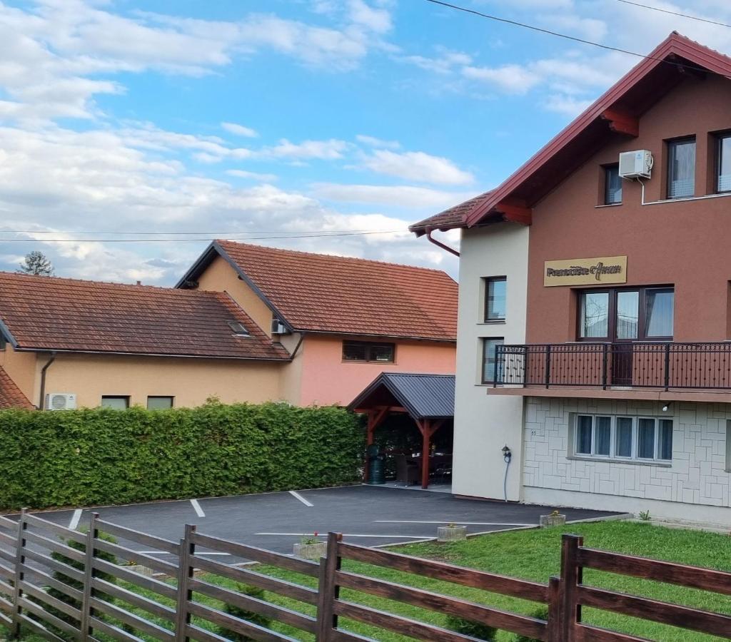 Prenociste-Sobe-Rooms-Aman Bihać Esterno foto