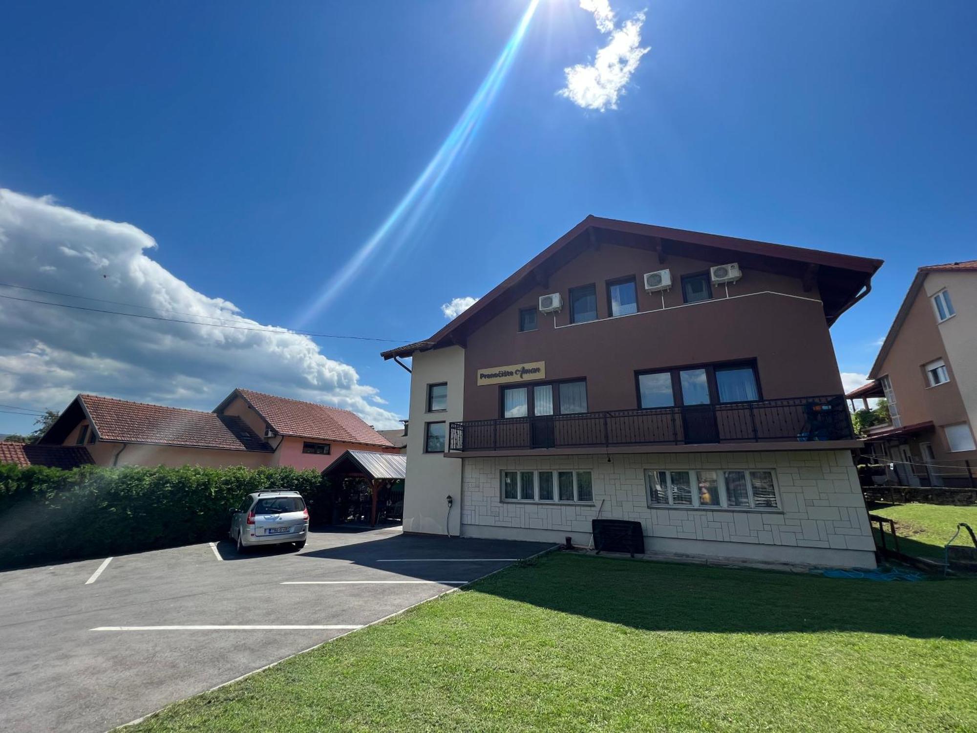 Prenociste-Sobe-Rooms-Aman Bihać Esterno foto
