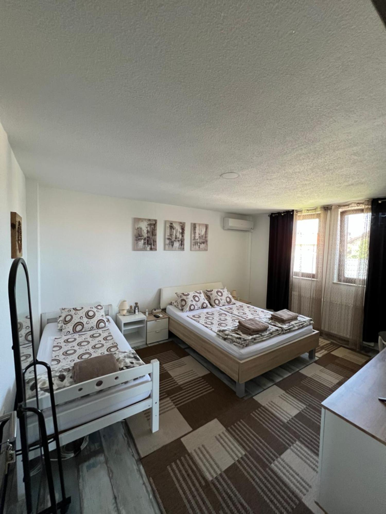 Prenociste-Sobe-Rooms-Aman Bihać Esterno foto