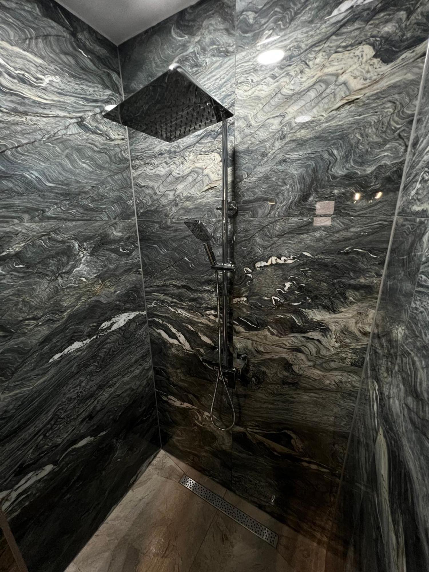 Prenociste-Sobe-Rooms-Aman Bihać Esterno foto