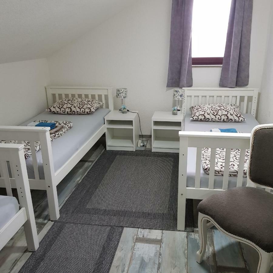 Prenociste-Sobe-Rooms-Aman Bihać Esterno foto