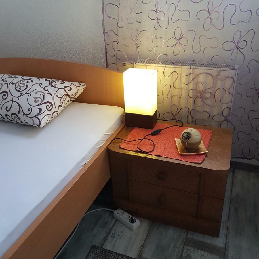 Prenociste-Sobe-Rooms-Aman Bihać Esterno foto