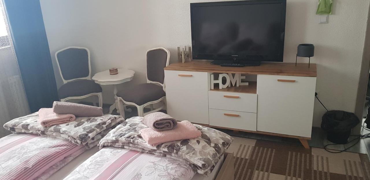 Prenociste-Sobe-Rooms-Aman Bihać Esterno foto
